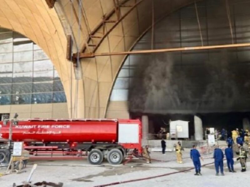 السيطرة على حريق في مشروع مطار الكويت الجديد
